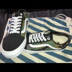 cool custom vans shoes